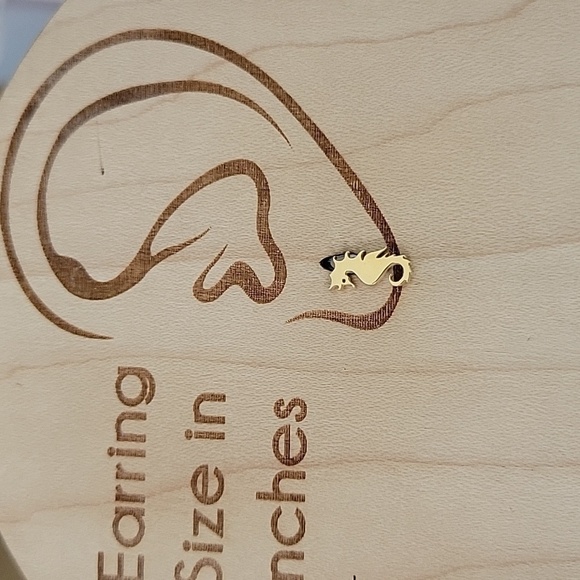 Tiny Sea Horse Stud Earrings, choice of color - Picture 2 of 5